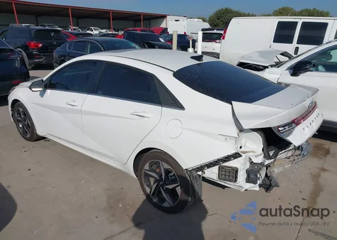 2023 Hyundai Elantra Limited z USA, uszkodzony, nr VIN 5NPLP4AG8PH113249